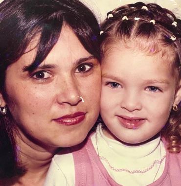 Throwback picture of Ludy Ferreira with her daughter Nadia Ferreira